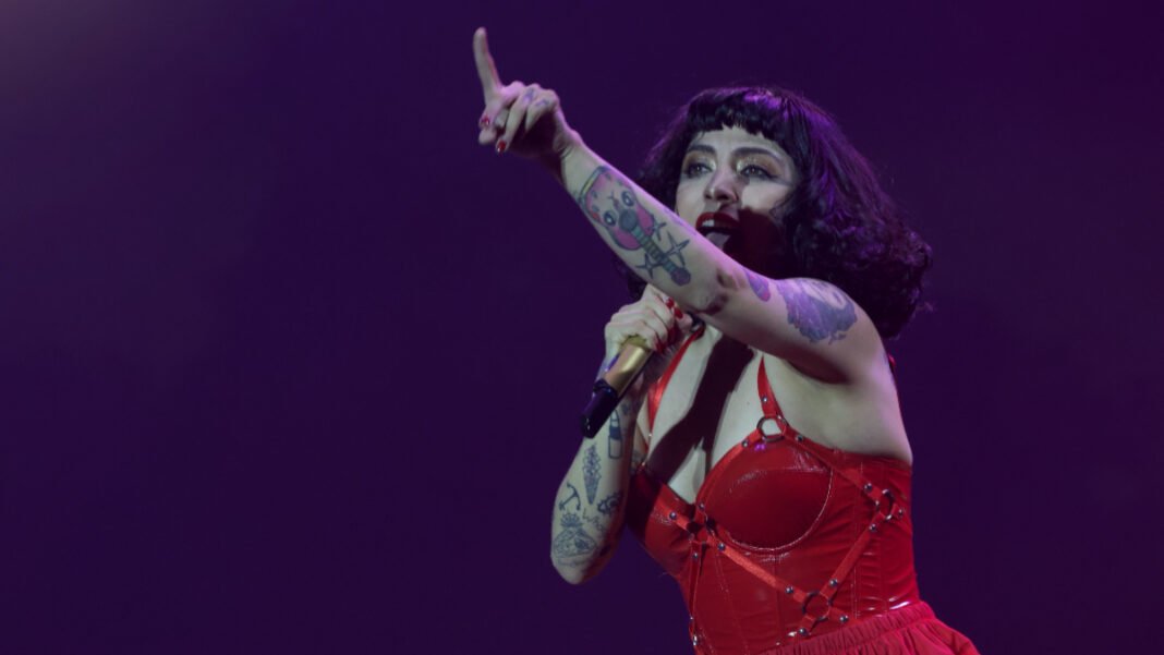 Mon Laferte Anuncia Fechas En M Xico Detalles De Su Gira Autopoi Tica