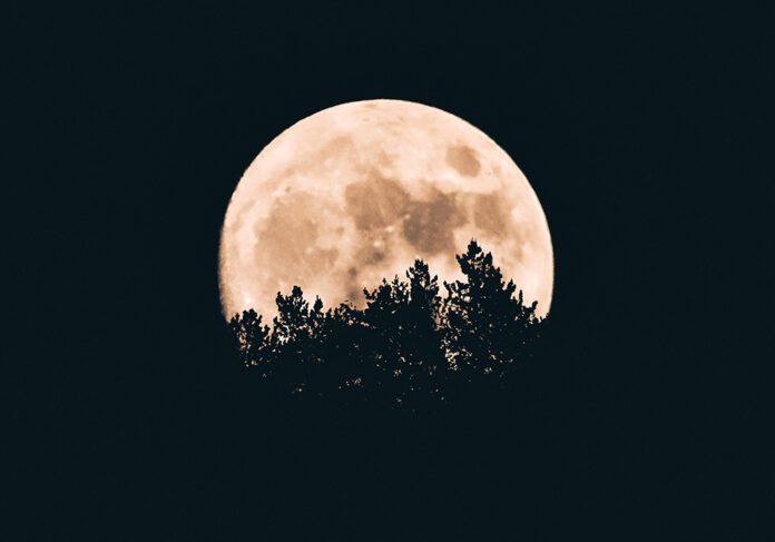 La Luna Llena de Octubre: